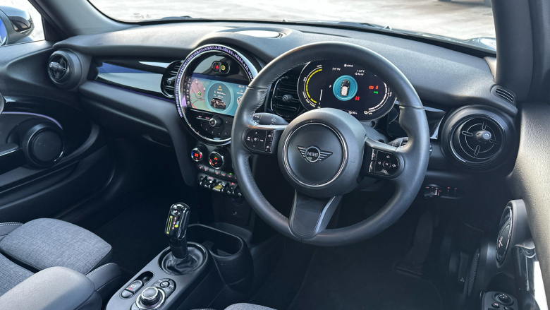 MINI Hatchback 135kW Cooper S Level 2 33kWh 3dr Auto Electric Hatchback